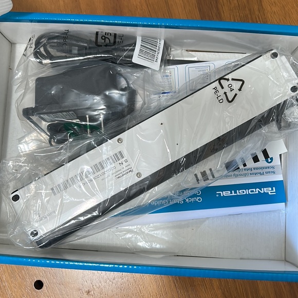 New Pandigital Personal Photo Scanner/Converter - Picture 6 of 6